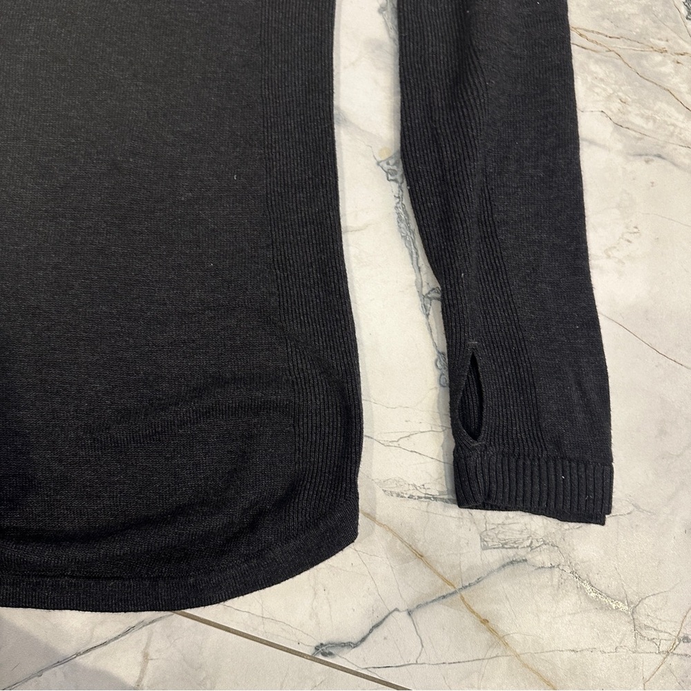 Lululemon | 8 | Black Knit Raglan Crew Neck Long Sleeve Thumbhole Top - Picture 9 of 10